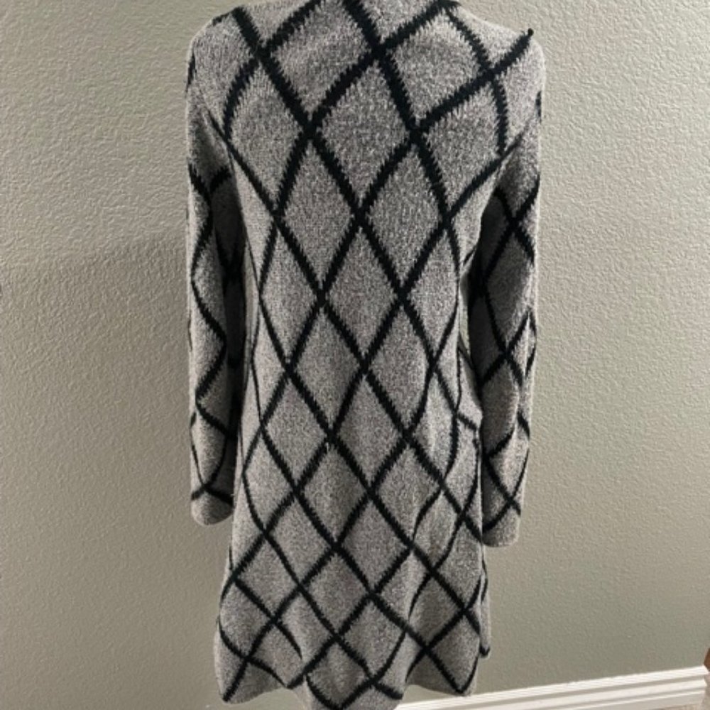 AB Studio Cardigan - Picture 2 of 3